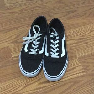 Black low top vans